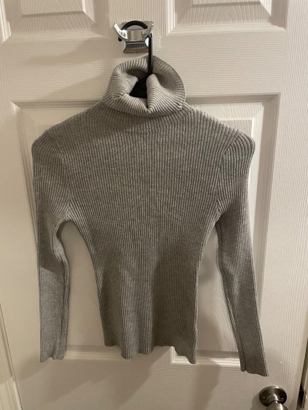 Roma Concept Gray Ribbed Turtleneck Sweater Size Small